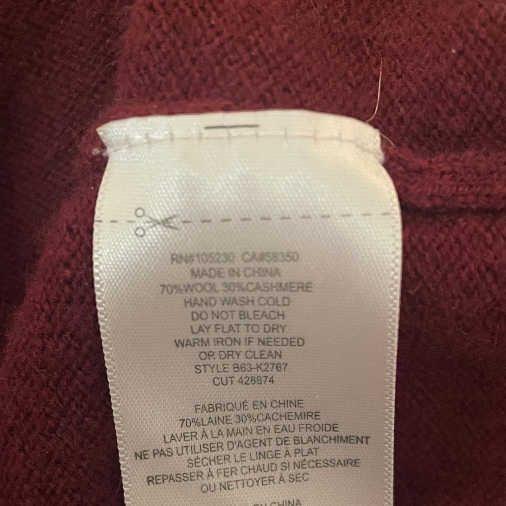 Women's Maroon Wool & Cashmere Sweater - Picture 5 of 5
